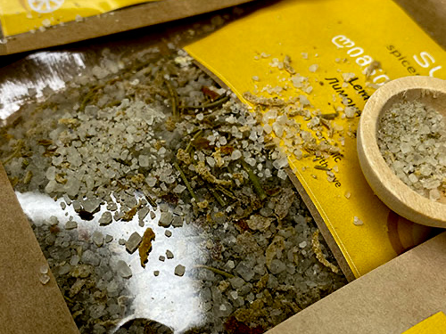 Lemon salt